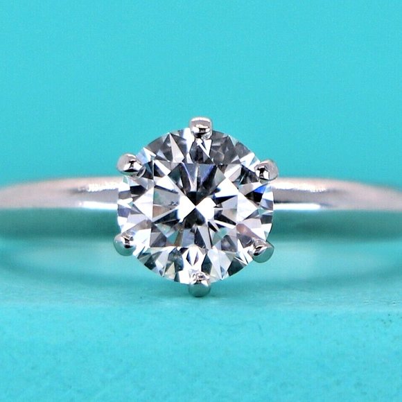 19554 Tiffany & Co. Platinum 1.07ct F VS2 Round Diamond Engagement Ring 6 - Picture 1 of 7